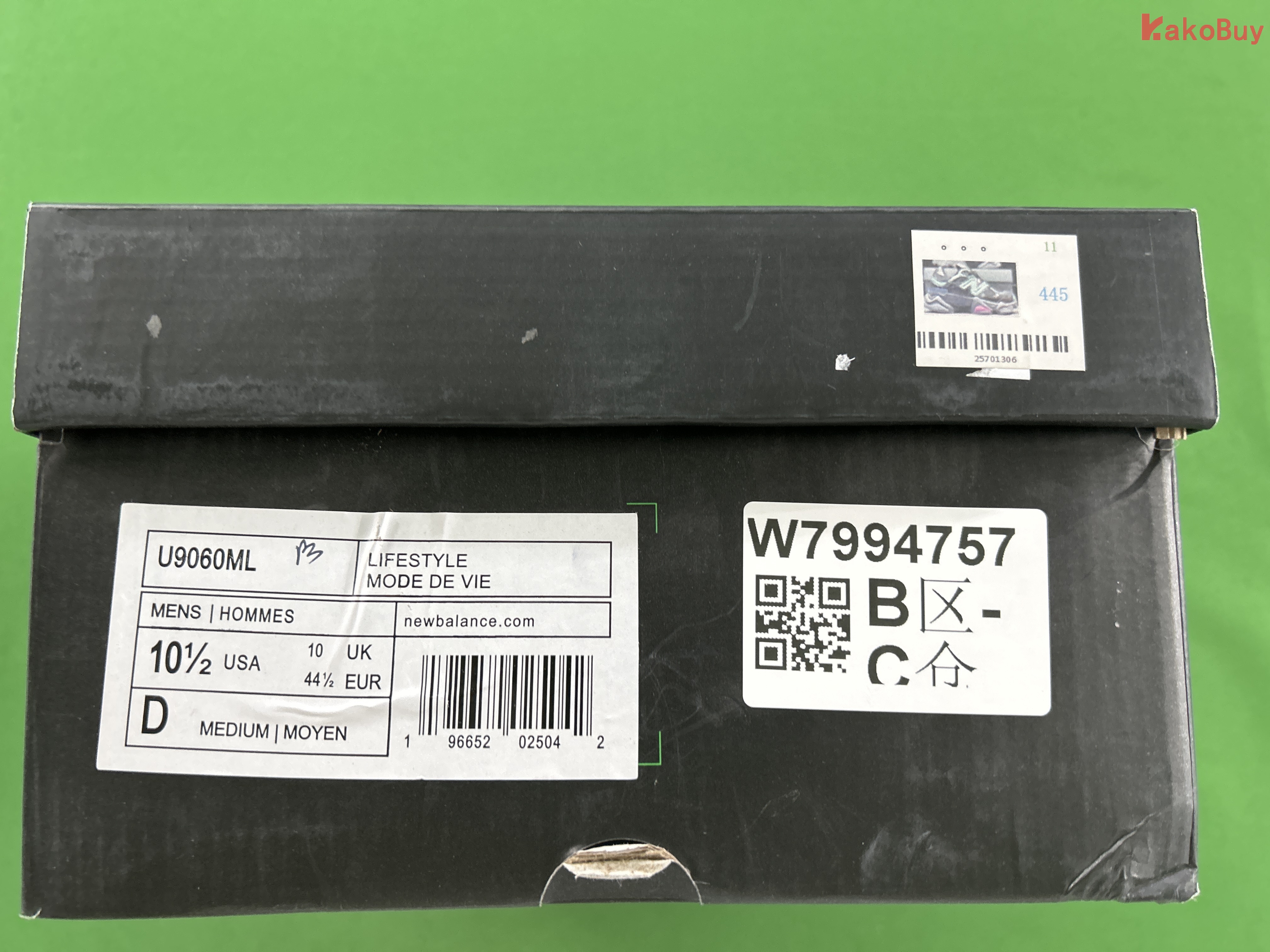 尺码:US10.5=UK10=EUR44.5