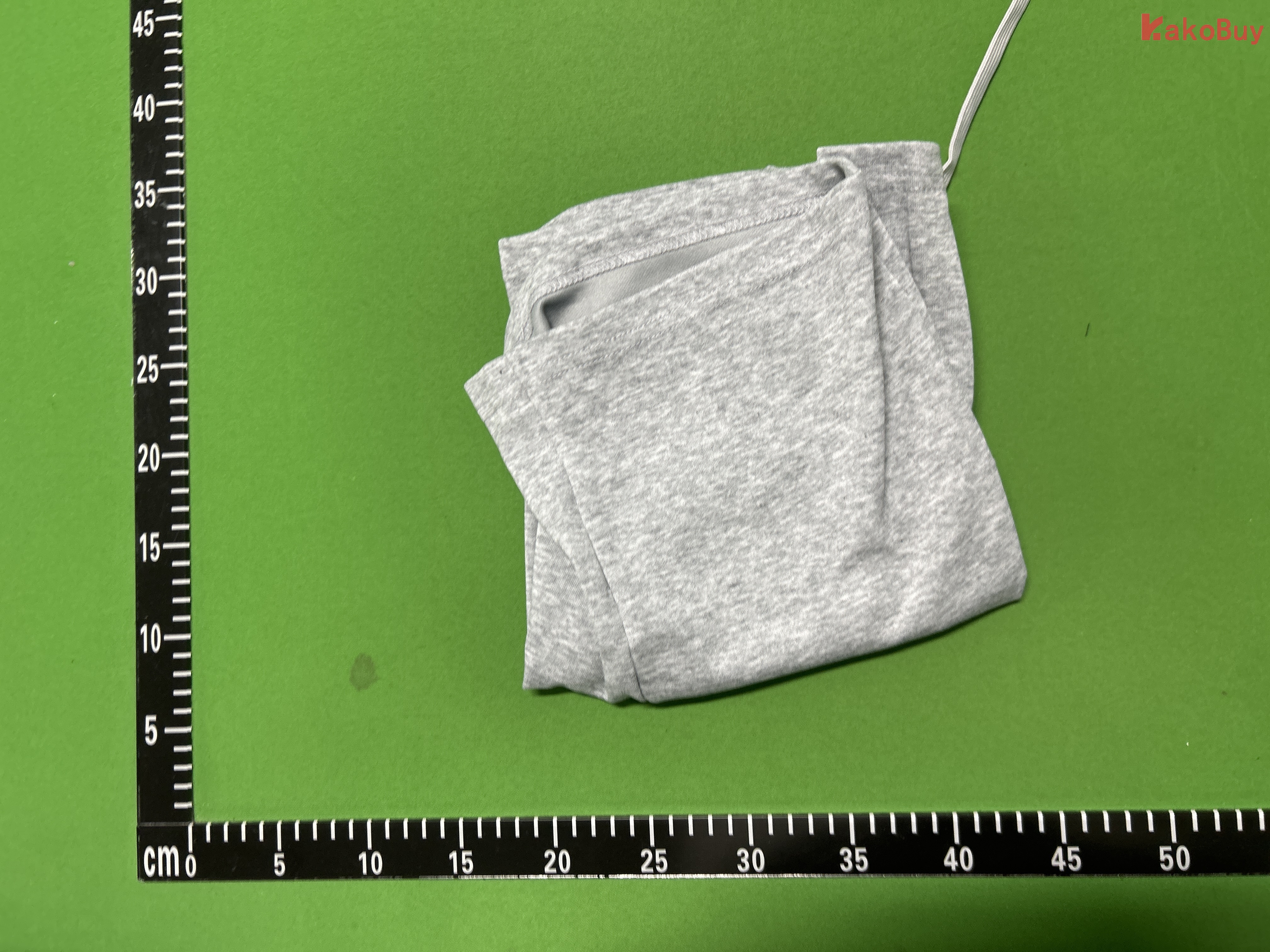 607款 灰色短裤
