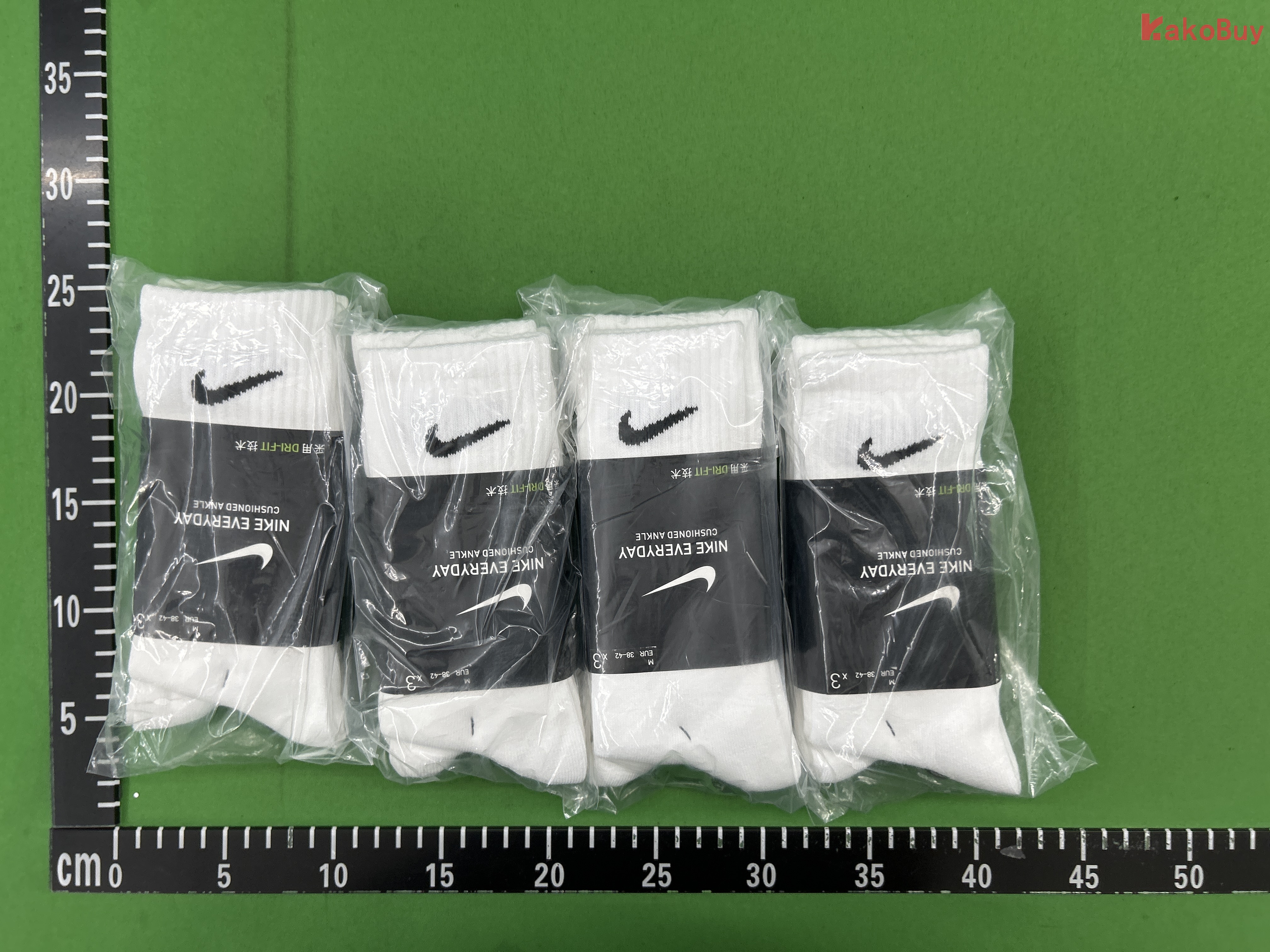 尺码:003 white three pairs